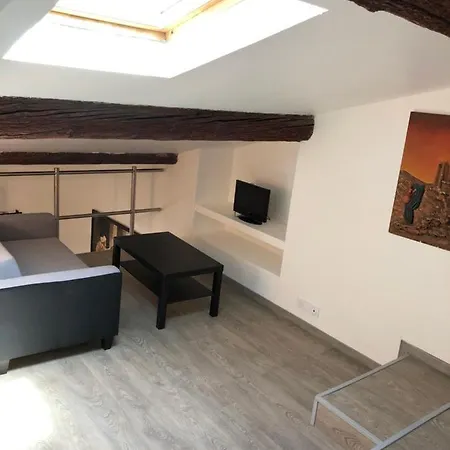 Appartement En Centre Ville Hyères Exterior foto